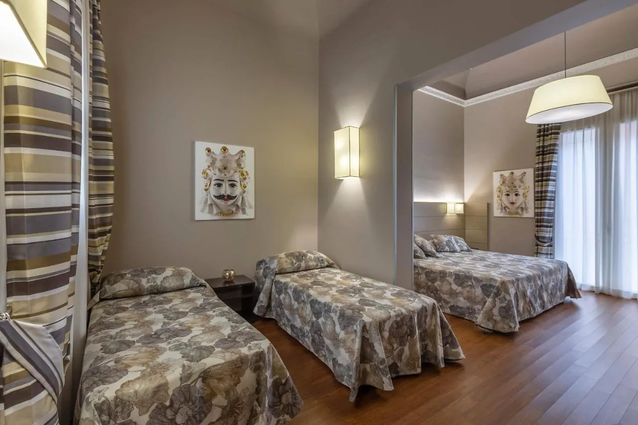 Hotel Vittoria Trapani 4*,